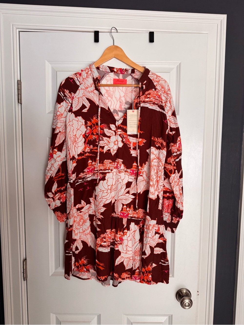 Maaji "Wonderland Dreams" Long Sleeve Tunic Dress/Swim Cover-Up. Size Small